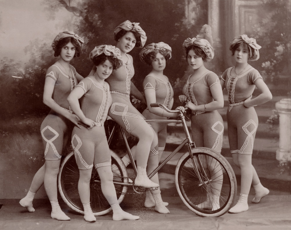 Kaufmann troupe